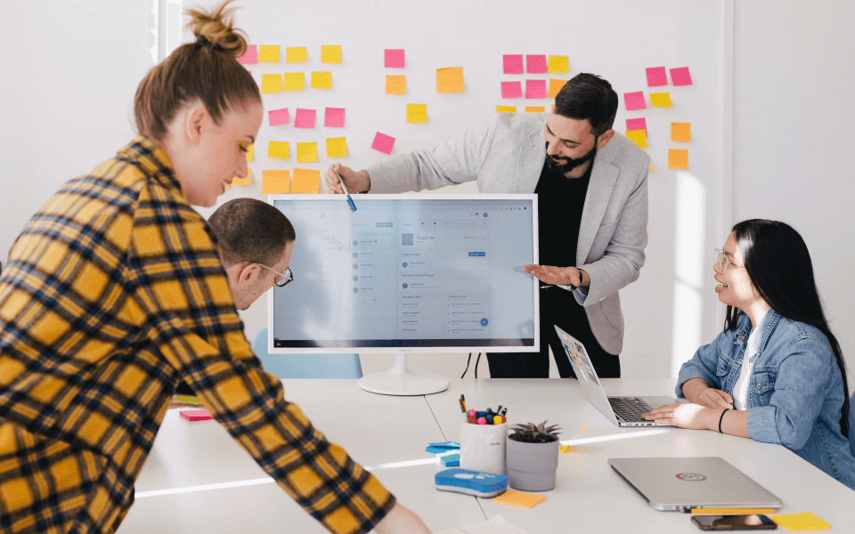 Perkenalan Moodboard UI UX Design