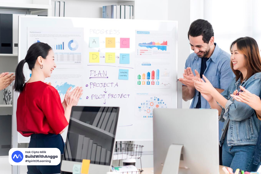 Monitoring Laravel Production: Cara Gue Pantau Web Investasi Tanpa Panik Tengah Malam