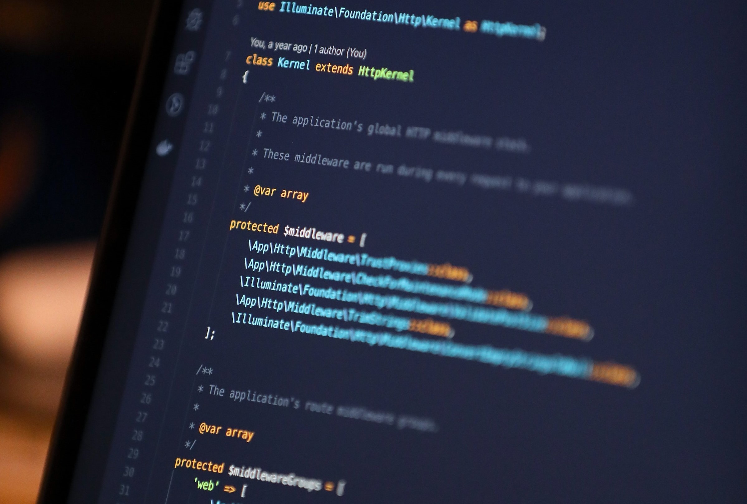 Fungsi Utama Middleware pada Laravel?